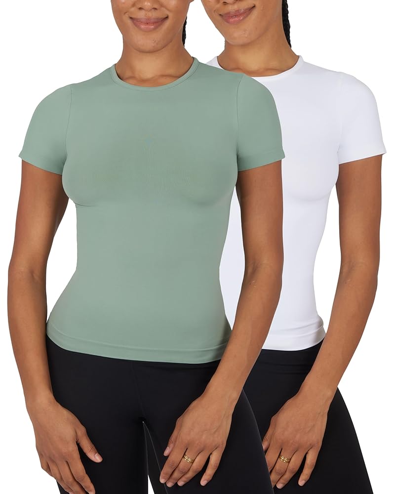 YOGALICIOUS 2枚セットTシャツ S ベージュ・ホワイト YOGALICIOUS 2枚セットTシャツ S ベージュ・ホワイト